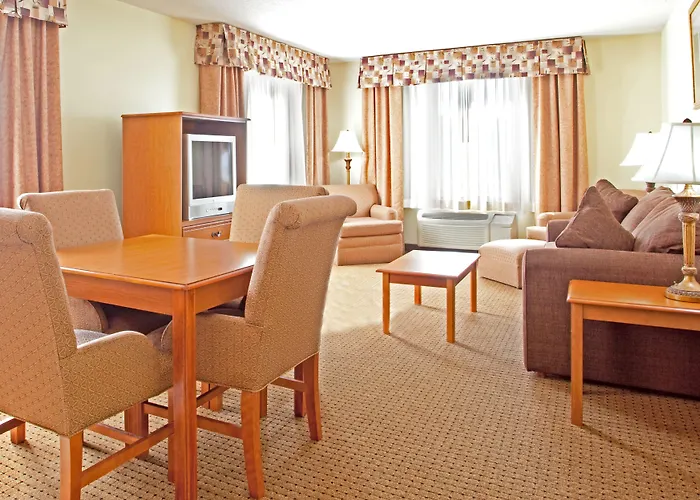 Holiday Inn Express Princeton/I-77 By Ihg